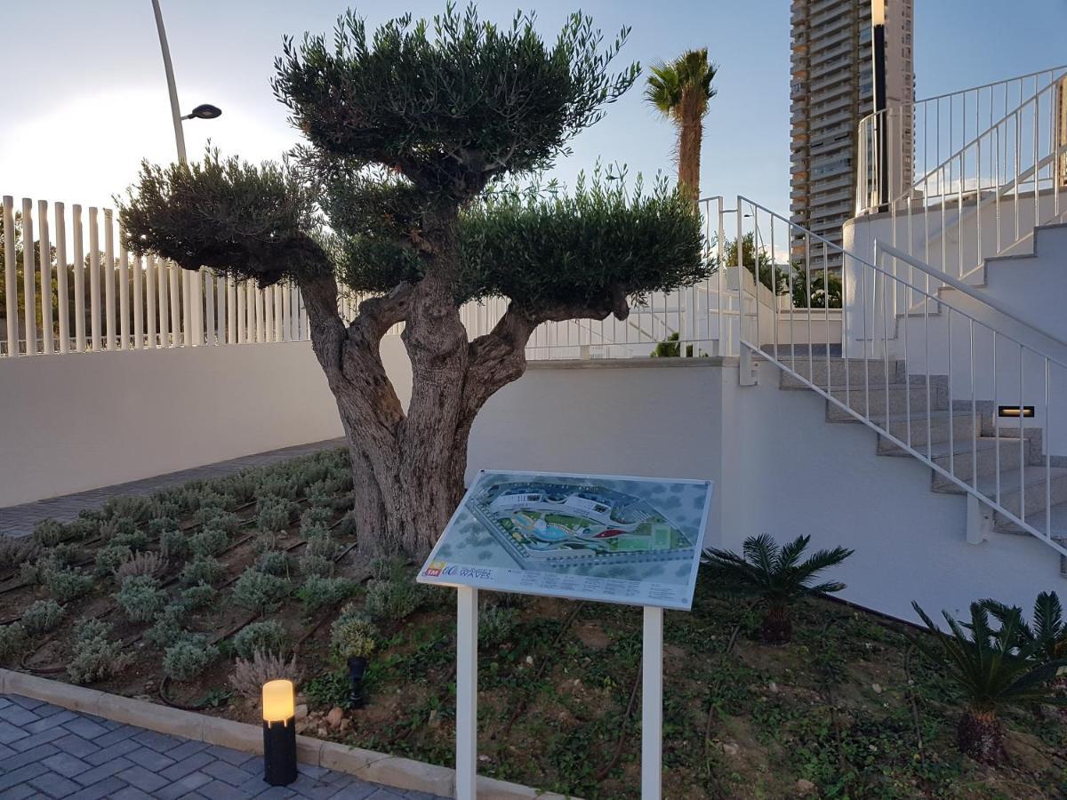 Romero Apartments-Sunset Waves-Benidorm Bagian luar foto