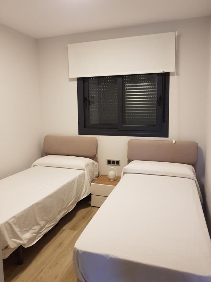 Romero Apartments-Sunset Waves-Benidorm Bagian luar foto