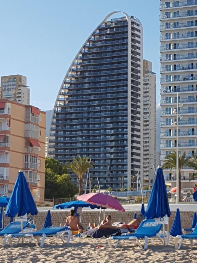 Romero Apartments-Sunset Waves-Benidorm Bagian luar foto
